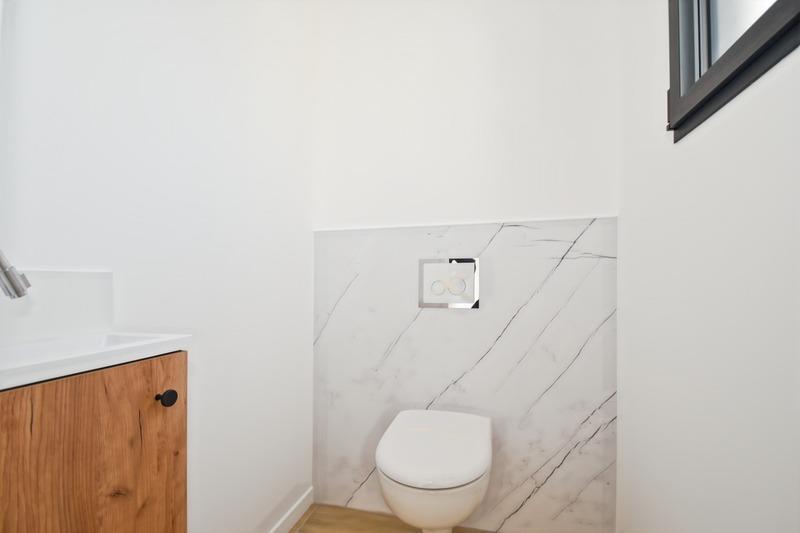 Maison - 139 m² - 6 pièces