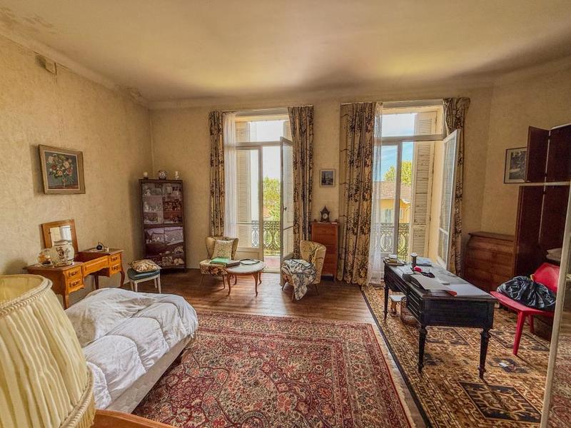 Maison - 160 m² - 4 pièces