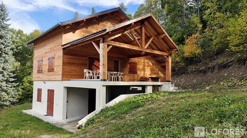 Maison - 149 m² - 6 pièces