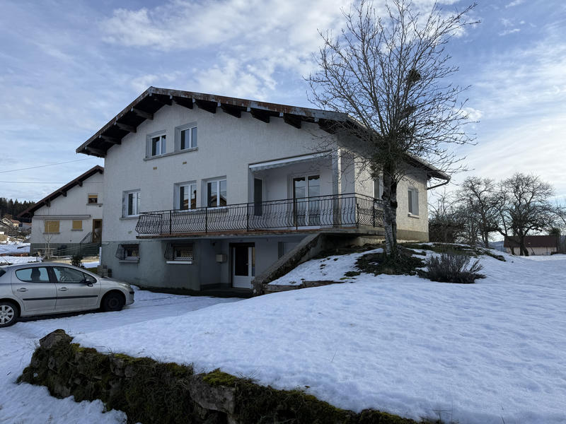 Maison - 141 m² - 7 pièces