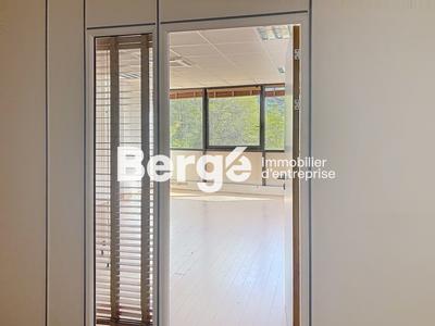 Bureau - 154 m²