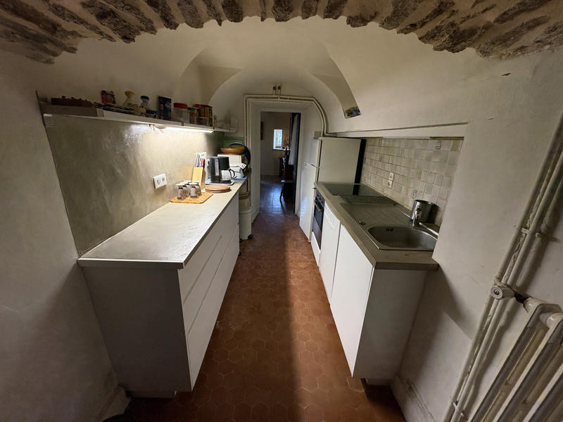 Maison - 250 m² - 8 pièces