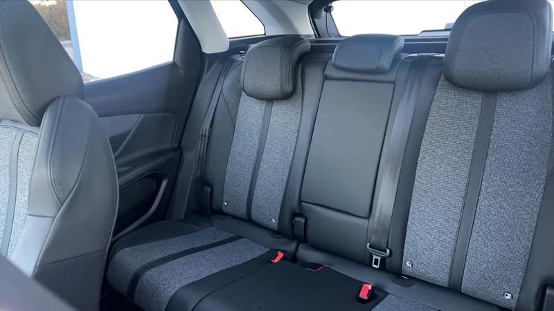 Peugeot 3008 1.5 BlueHDi 130 Active Business - Toit ouvrant