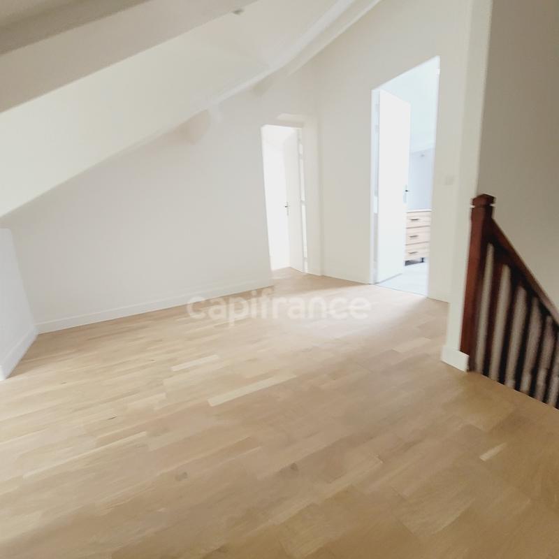 Appartement - 120 m² - 4 pièces