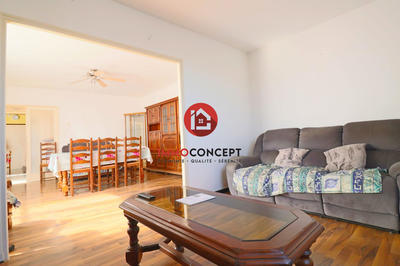 Maison ancienne - 102 m² - 5 pièces