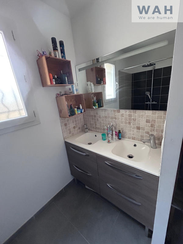 Maison - 83 m² - 5 pièces