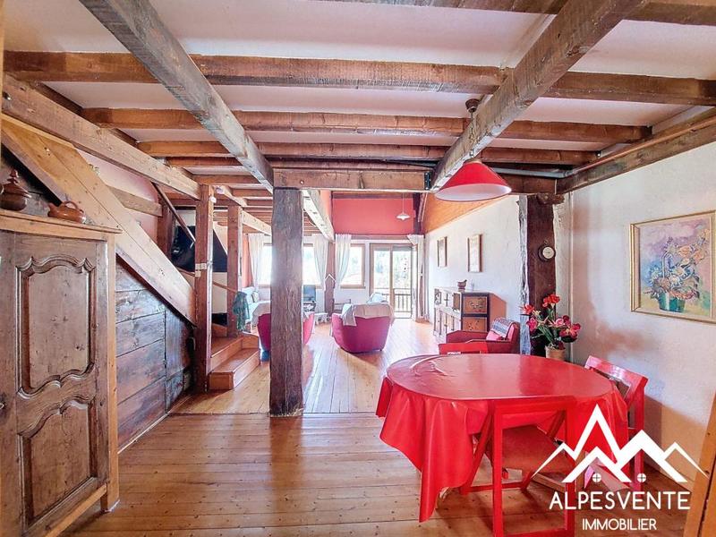 Maison - 118 m² - 8 pièces