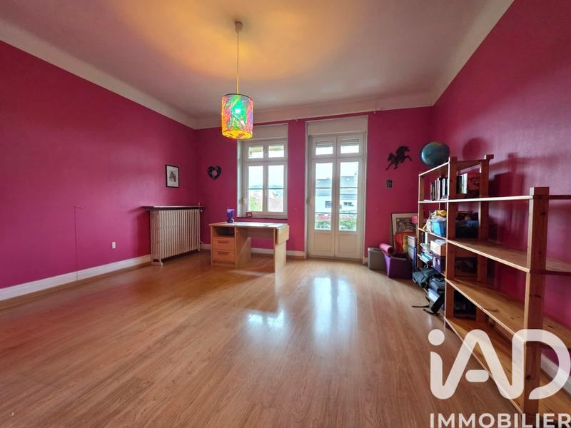Maison - 365 m² - 12 pièces