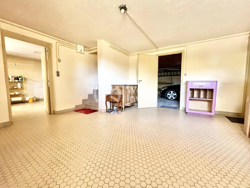 Maison - 183 m² - 7 pièces