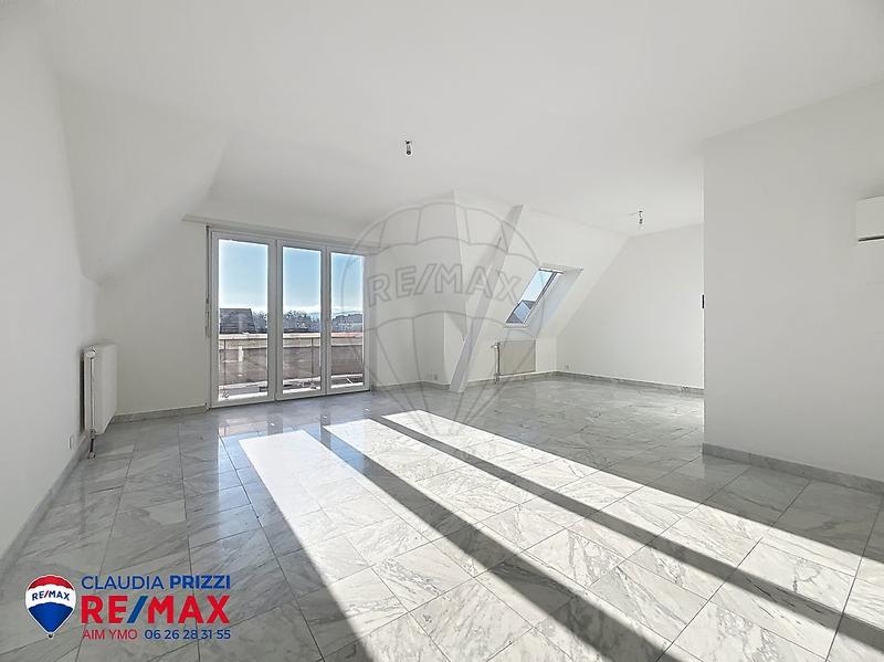 Appartement - 82 m² - 4 pièces