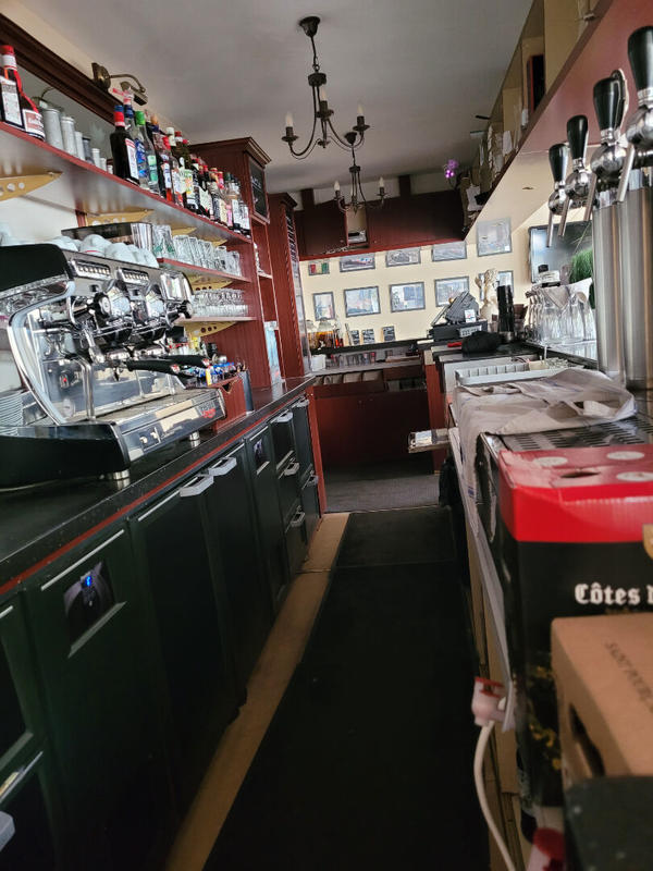 Fonds de commerce - 180 m²