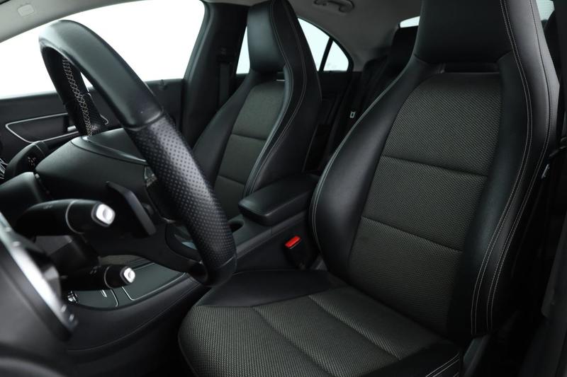 Mercedes Cla 180 Inspiration 7g-Dct 122 ch