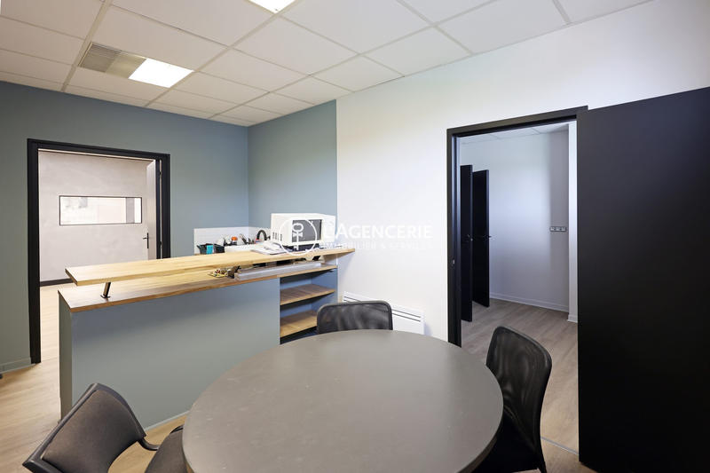 Local d'activités - 260 m²