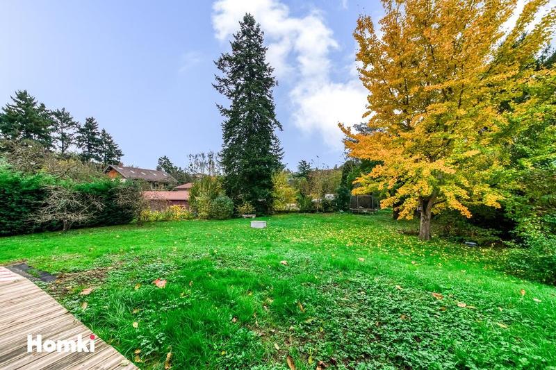 Maison - 185 m² - 6 pièces