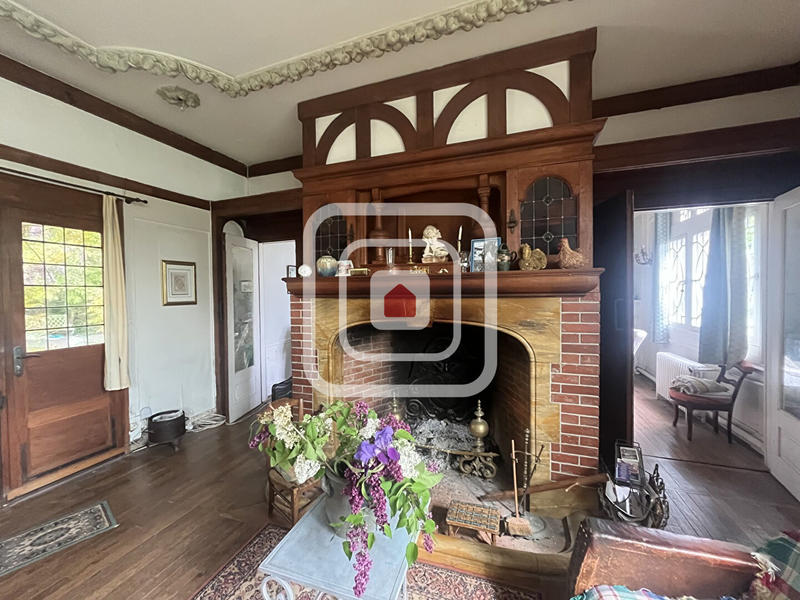 Maison - 405 m² - 10 pièces