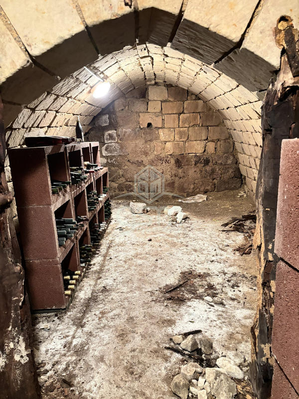 Maison ancienne - 186 m² - 8 pièces