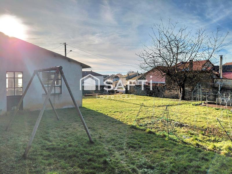 Maison - 211 m² - 6 pièces