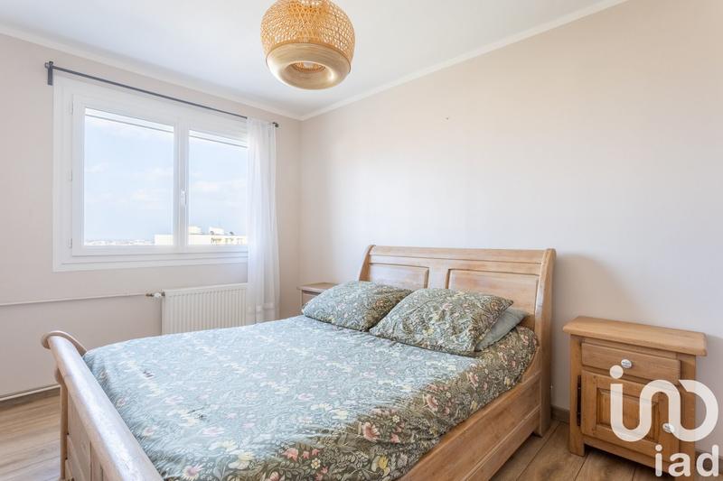 Appartement - 98 m² - 5 pièces