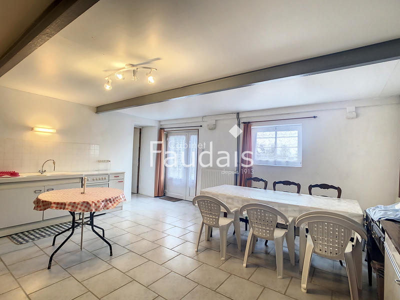 Maison - 148 m² - 7 pièces