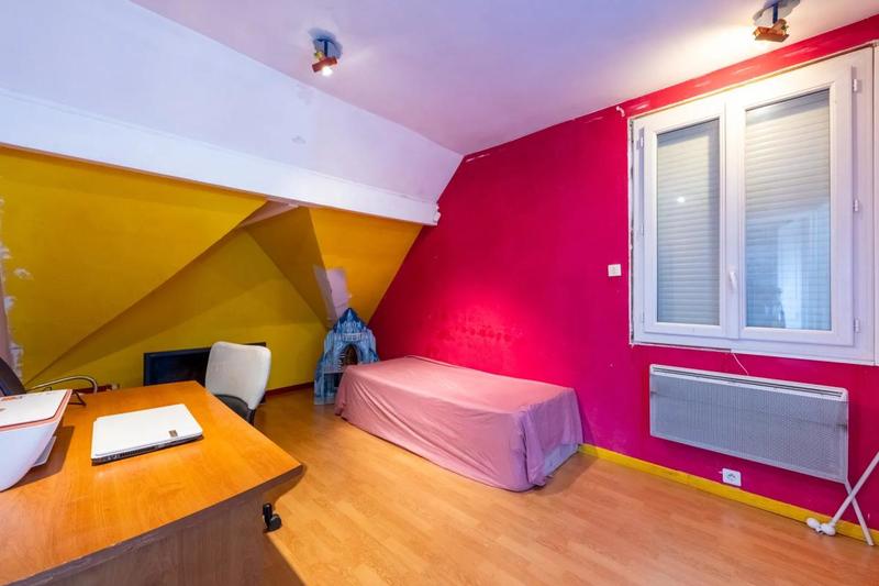 Maison - 100 m² - 6 pièces