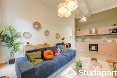 Chambre - 12 m² - 1 pièce