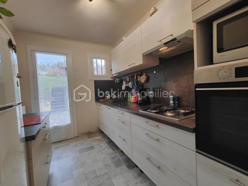 Maison - 85 m² - 5 pièces