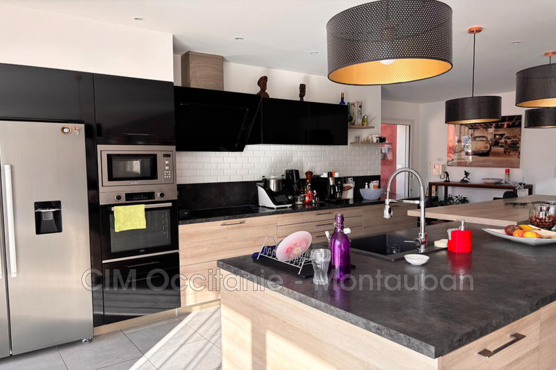 Villa - 180 m² - 5 pièces