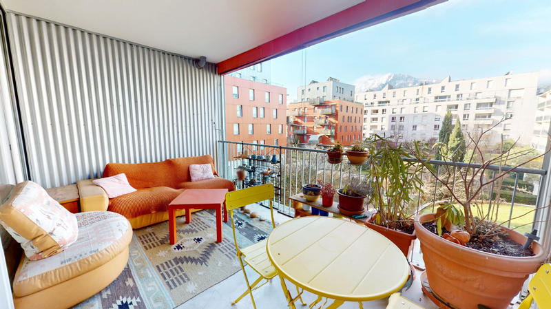 Appartement - 70 m² - 3 pièces