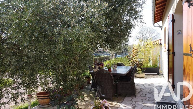 Maison - 140 m² - 5 pièces