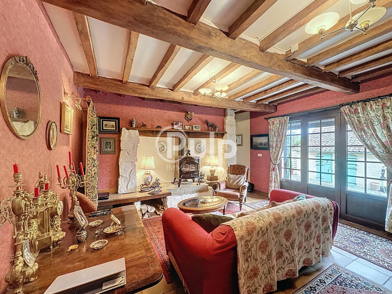 Maison - 98 m² - 4 pièces