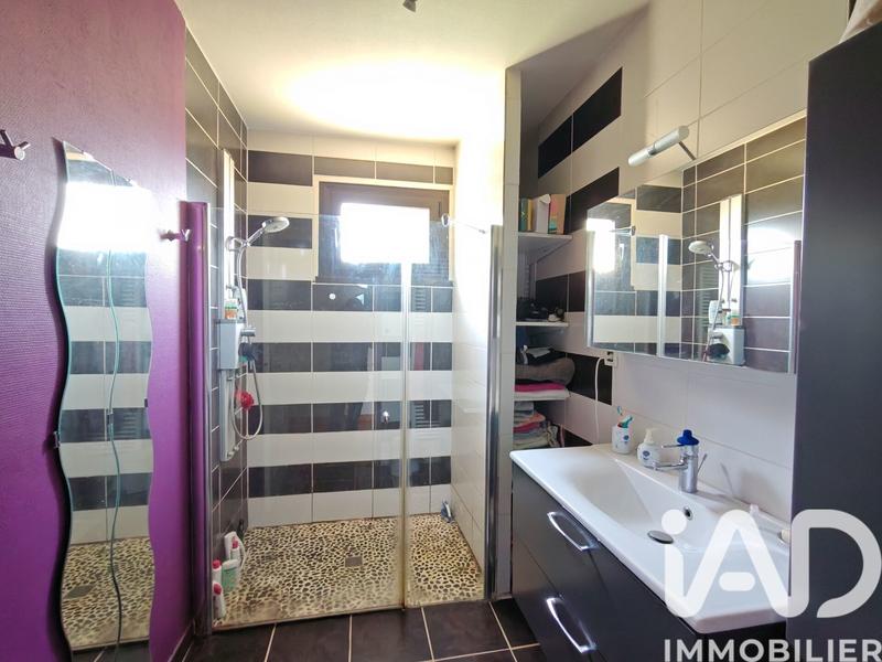 Maison - 157 m² - 7 pièces