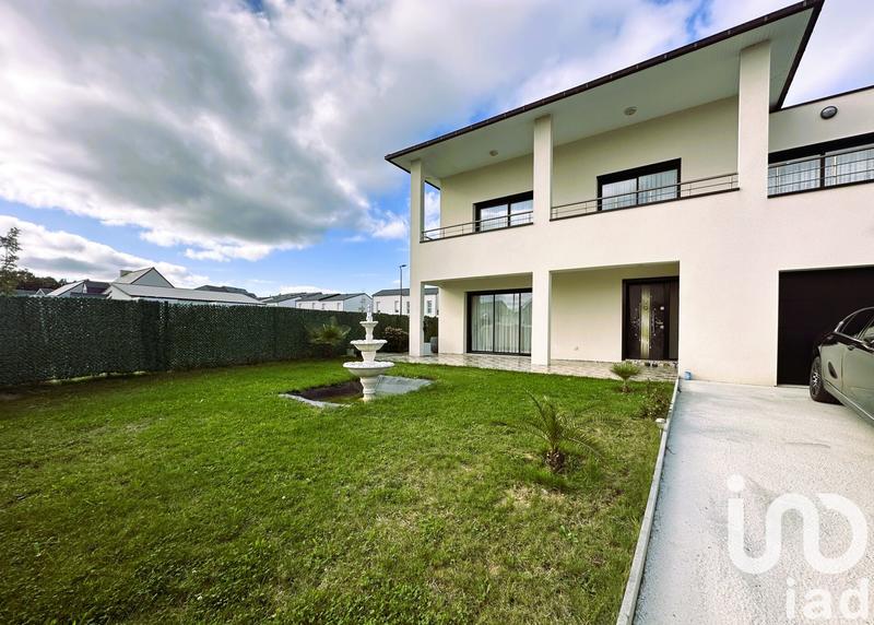 Maison de maîtres - 181 m² - 6 pièces