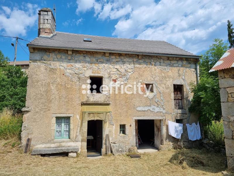 Maison - 90 m² - 3 pièces