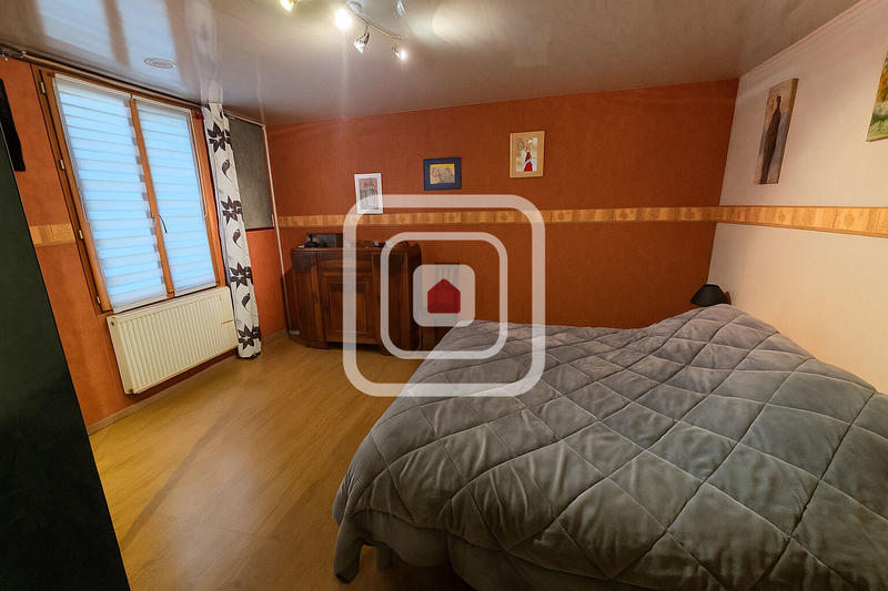 Maison - 140 m² - 6 pièces