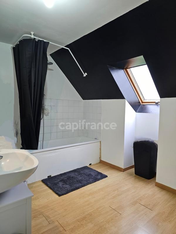 Maison - 91 m² - 4 pièces