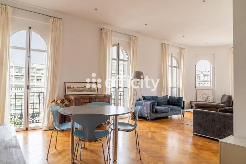 Appartement - 168 m² - 6 pièces