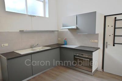 Appartement - 79 m² - 2 pièces