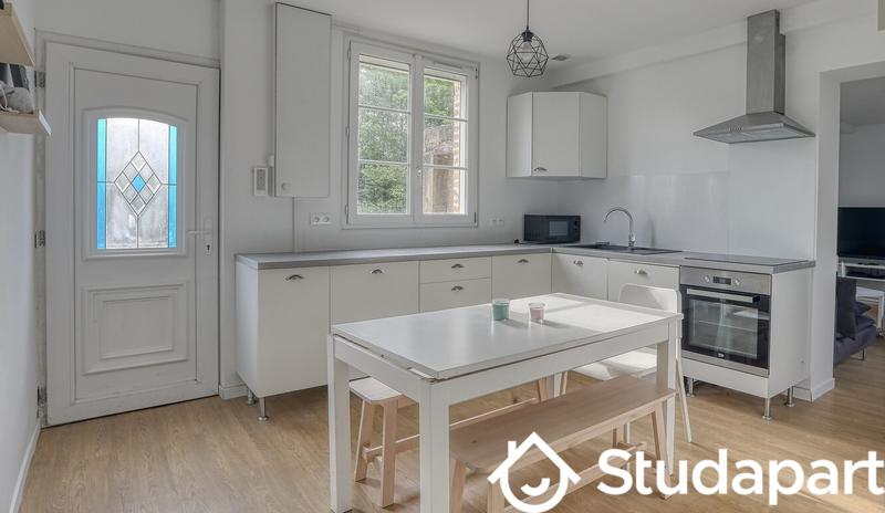 Chambre - 27 m² - 1 pièce