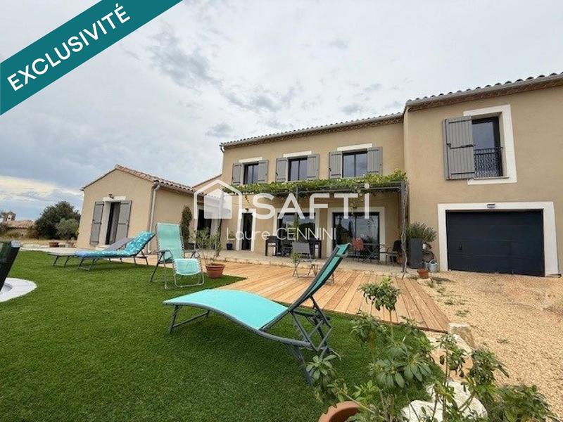 Maison - 165 m² - 8 pièces