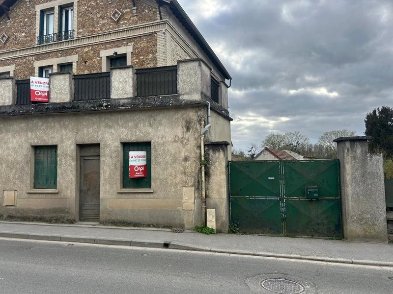 Immeuble - 197 m² - 9 pièces