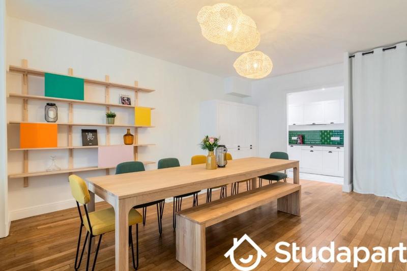 Chambre - 14 m² - 1 pièce