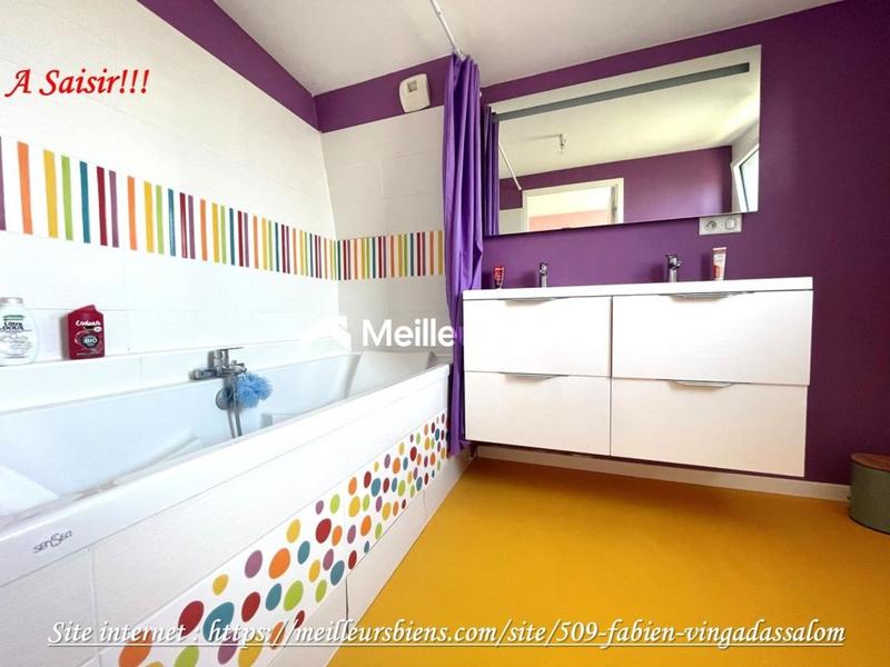 Propriété - 149 m² - 7 pièces