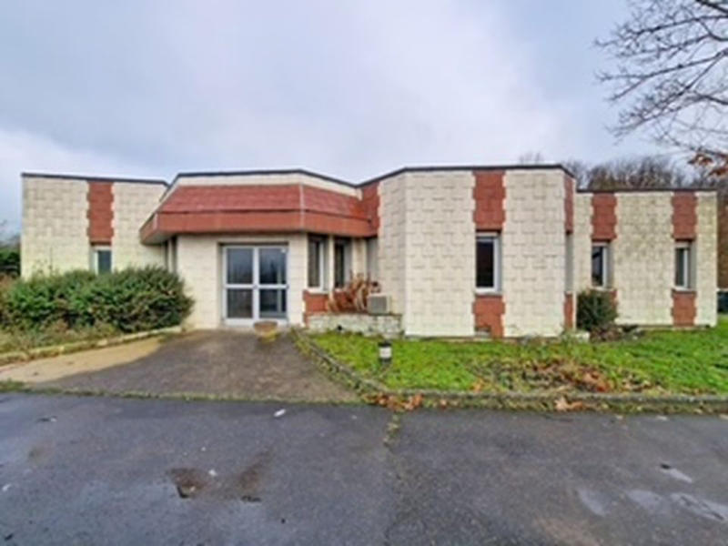 Local commercial - 200 m²