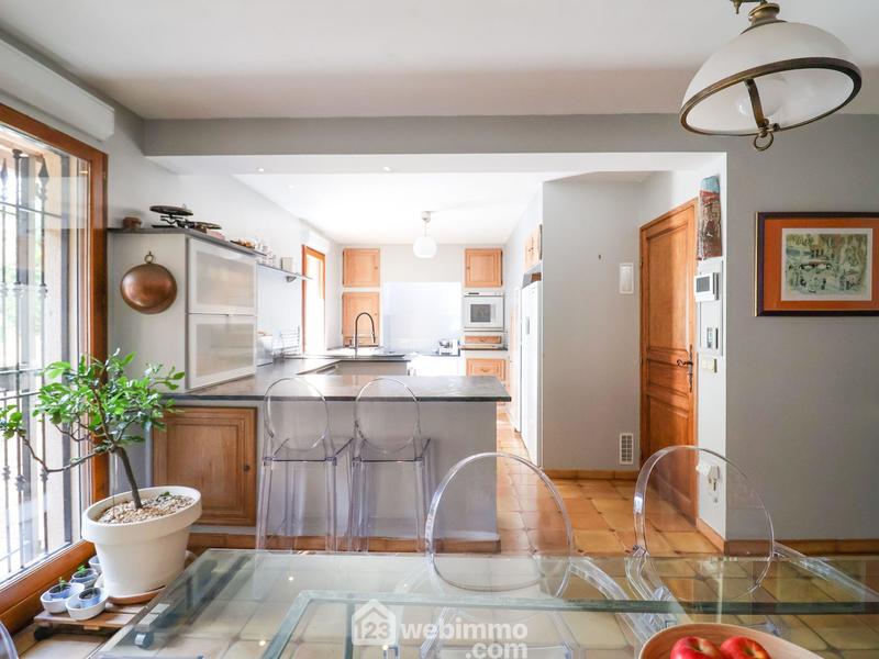 Villa - 166 m² - 5 pièces