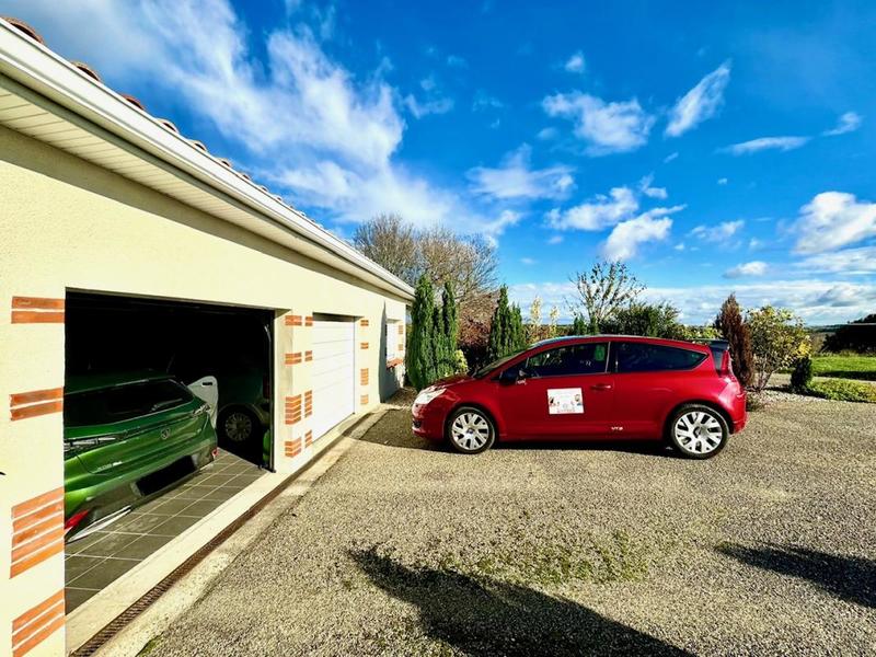 Corps de ferme - 293 m² - 12 pièces