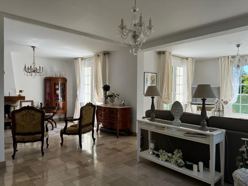 Maison - 175 m² - 6 pièces