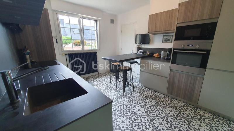 Maison - 139 m² - 7 pièces