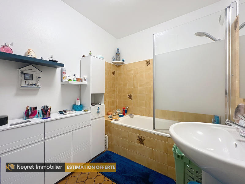 Appartement - 79 m² - 3 pièces