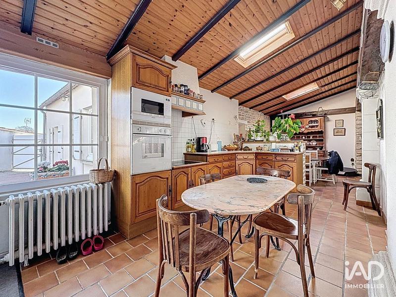Maison - 168 m² - 6 pièces