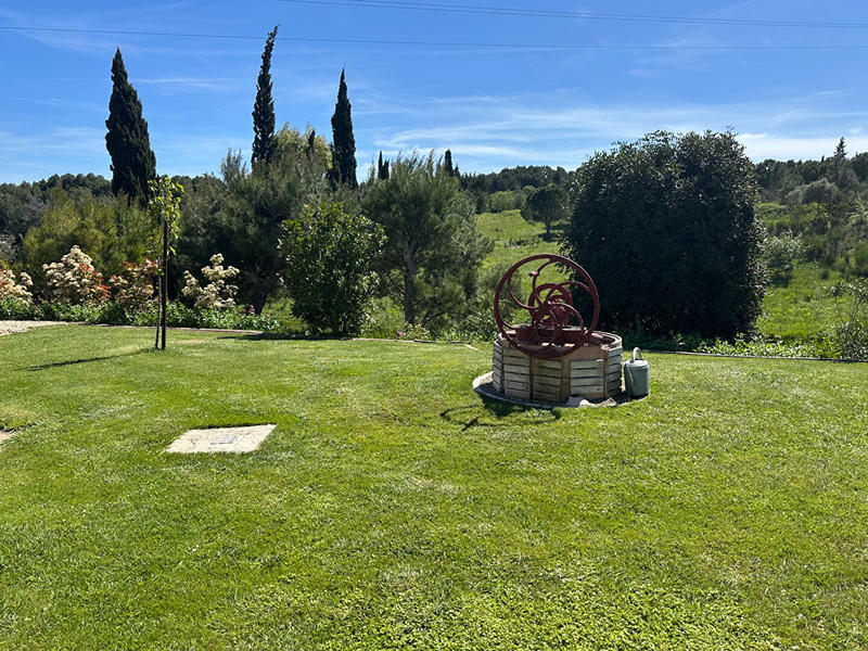 Maison - 208 m² - 6 pièces